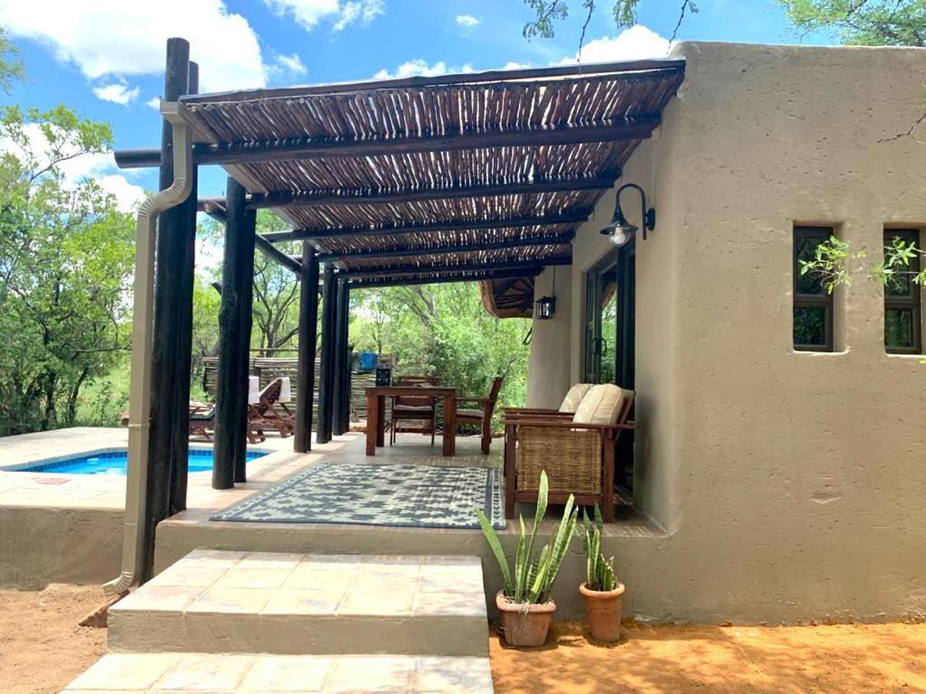 Ikhaya Lamadube Game Lodge Klipdrift Exterior photo